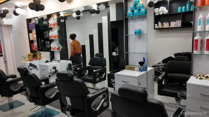 Black and White Professional Unisex Salon, Jaipur - Photo 4