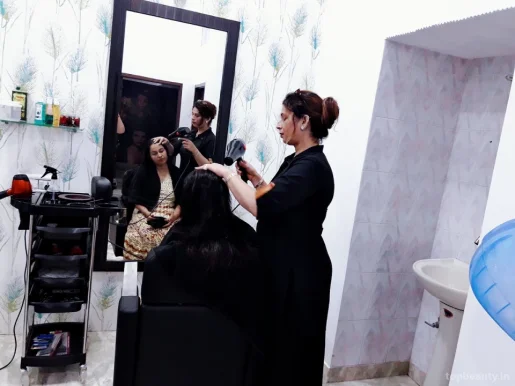 Nazims salon, Jaipur - Photo 4