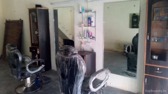 Parminder Hair Shop, Jalandhar - Photo 3