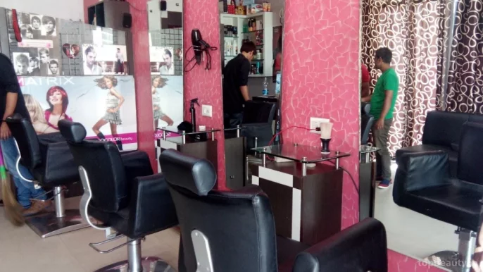 Hair Colour Lounge, Jalandhar - Photo 2
