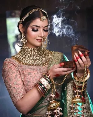 Luvy Makeover-Best Makeup Artist-Studio & Academy, Jalandhar - Photo 6