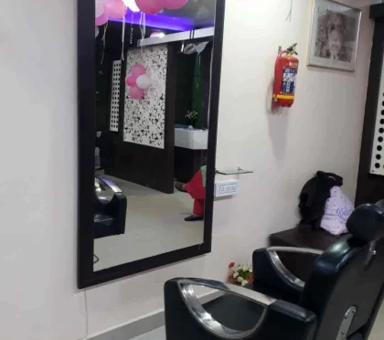 Beauty Lock Salon & Academy – Hairdressing parlor in Jalandhar