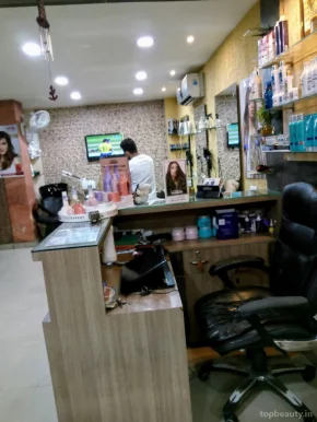 Z N Professional Unisex Salon, Jalandhar - Photo 1