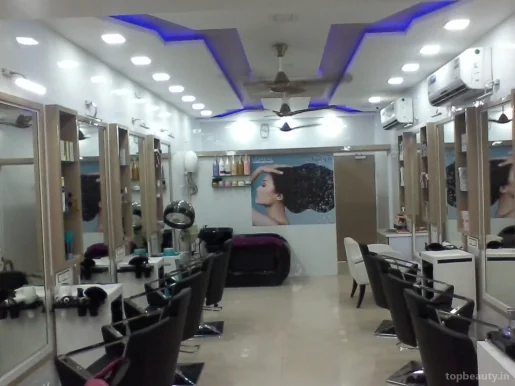Crystal Beauty Zone Family salon, Kalyan - Photo 2