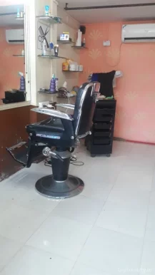 New Look Hair Salon, Kalyan - Photo 1