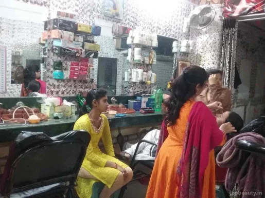 Pari Beauty Parlour, Kanpur - Photo 7