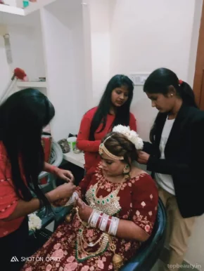 Naina Beauty - Best Freelance Outdoor Bridal Makeup Artist In Kanpur, Kanpur - Photo 3