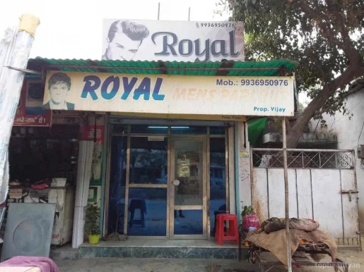 Raj Men's Salon, Kanpur - Photo 1