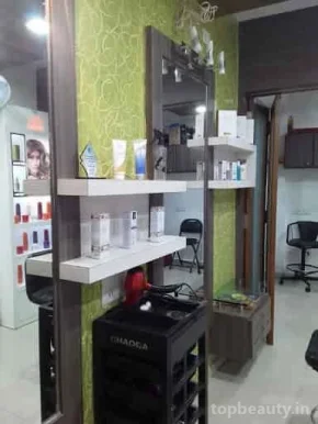 Dekhani Beauty Center & Cosmetics, Kolhapur - Photo 1