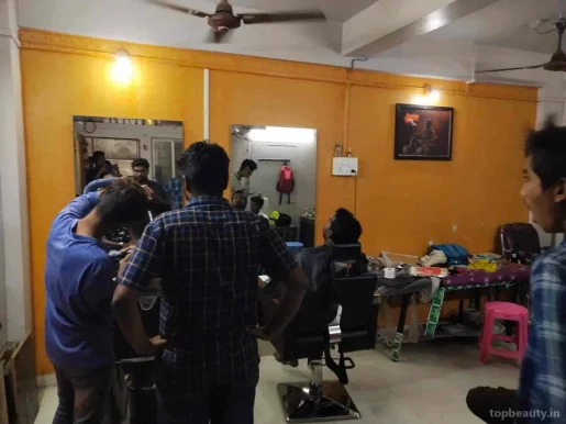 THE Anils Hair Cuts, Kolhapur - Photo 4