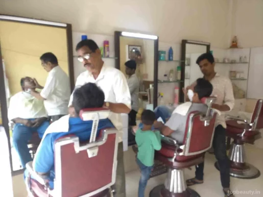 Decent Hair Cutting Salon, Kolhapur - Photo 3