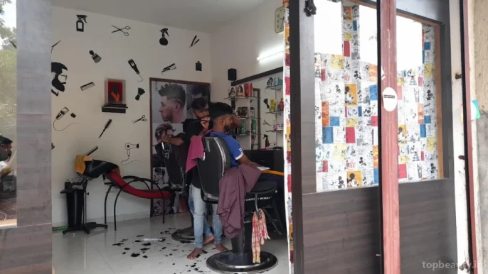 Swarajya Hair salon, Kolhapur - Photo 1