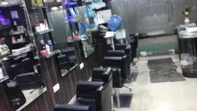 Glitters barber shop, Kolkata - Photo 7