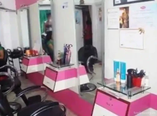 Hair & Beauty Parlour, Kolkata - Photo 2