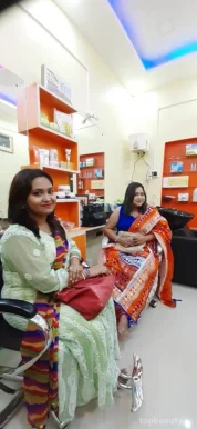 Rai's Beauty Salon, Kolkata - Photo 1