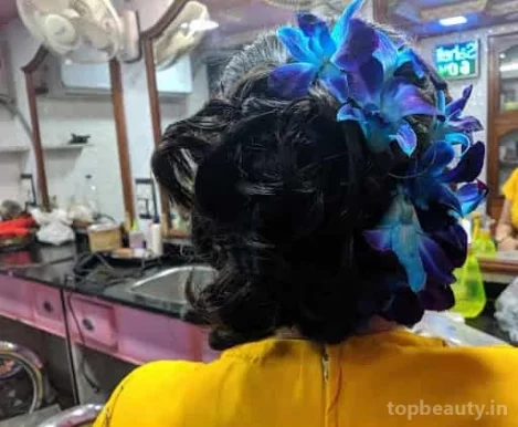 Saheli Ladies Beauty Parlour, Kolkata - Photo 2