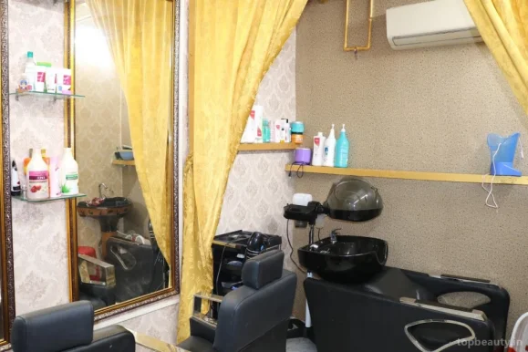 Heaven Beauty parlour| Beauty parlour in topsia | Bridal makeup in topsia | Hairstraightening | Haircolour | Skincare treatment in Kolkata only for ladies, Kolkata - Photo 2