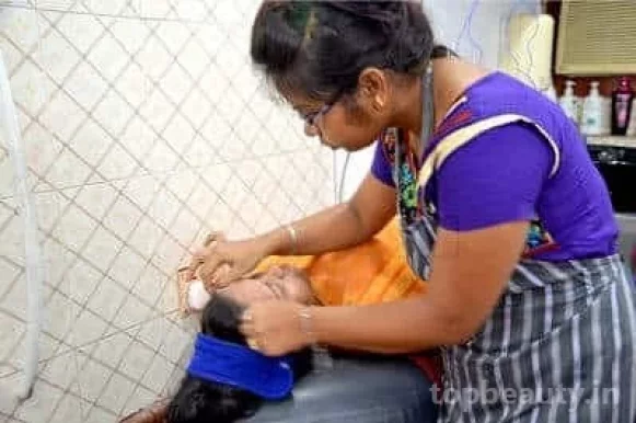 Sophia Ladies Beauty Parlour, Kolkata - Photo 5
