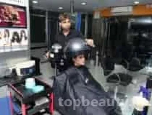 Colors Hair Beauty & Spa Salon(Alipore), Kolkata - Photo 4
