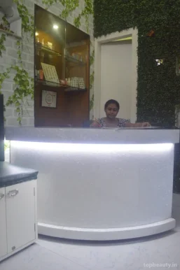 DEBI'S Ladies Beauty Salon & SPA, Kolkata - Photo 1
