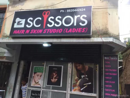 Scissors Hair & Skin Studio, Kolkata - Photo 4