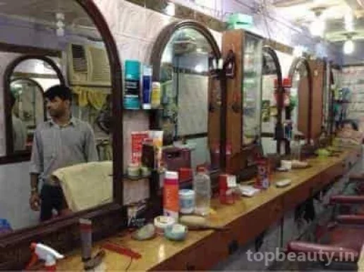 Uttam Hair Cutting Saloon, Kolkata - Photo 2
