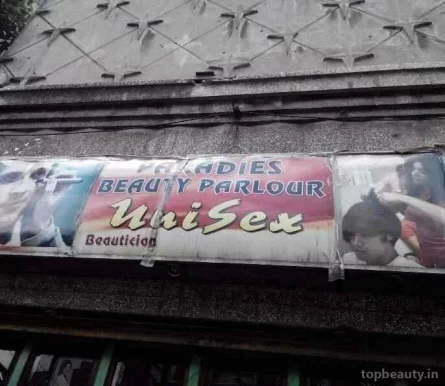 Paradise Beauty Parlour, Kolkata - Photo 2