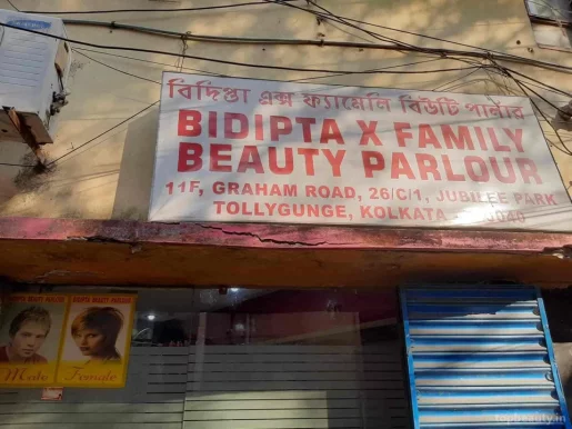 Bidipta X Family Beauty Parlour, Kolkata - Photo 7