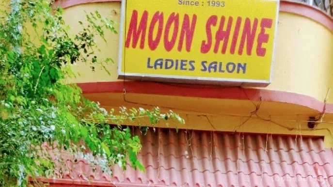 Moon Shine Beauty Parlour (Ladies), Kolkata - Photo 2