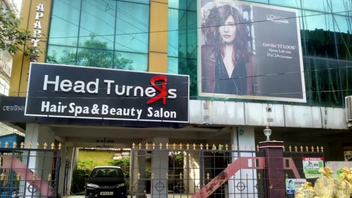 Head Turners, Kolkata - Photo 3