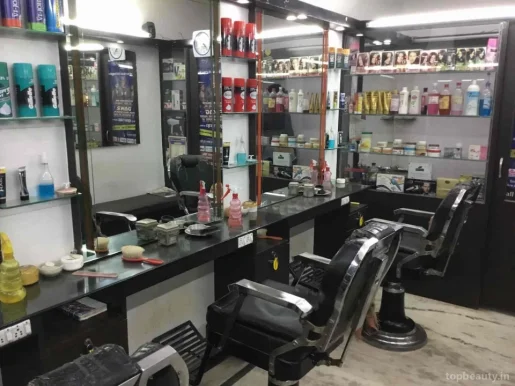Famous Hair Salon, Kota - Photo 4