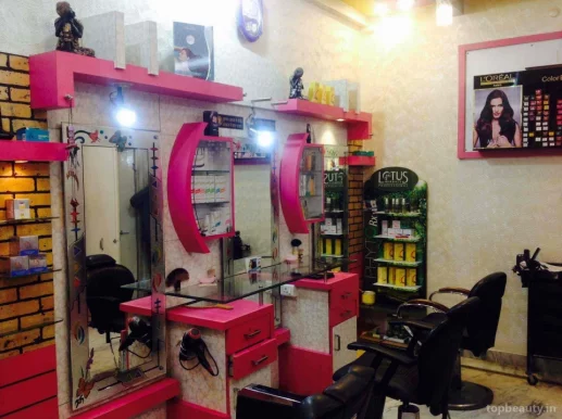 Vanshika Beauty Parlour-Best Makeups in Kota, Kota - Photo 5