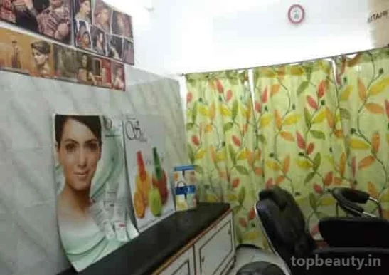Monalisa Beauty Salon, Lucknow - Photo 1