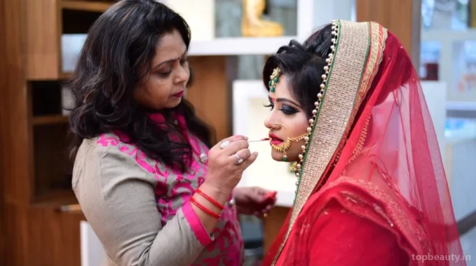 Kirti Beauty Parlour by Beena Sinha, Lucknow - Photo 2