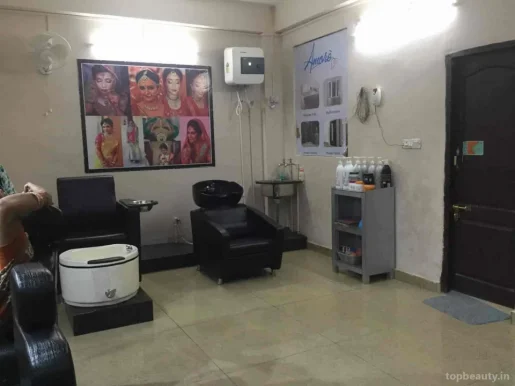 Lakme Salon Nirala Nagar, Lucknow - Photo 1