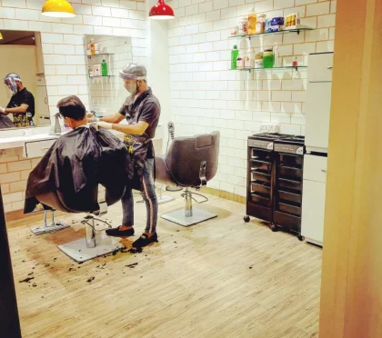Kutts Salon – Beauty salons for men in Lucknow