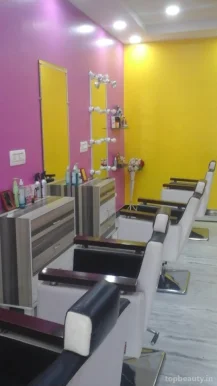 Shivees Salon, Lucknow - Photo 3