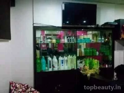 The Make Over Hair N Beauty Salon, Lucknow - Photo 1