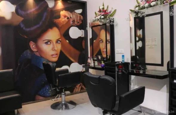 Devil's Brush Makeovers, Lucknow - Photo 2