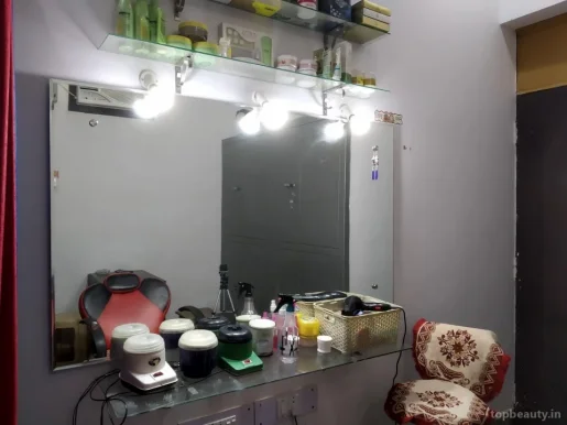 Crystal Reflection Beauty Parlour, Lucknow - Photo 4