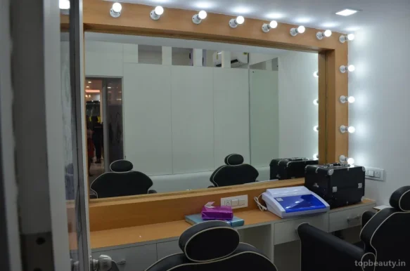 Glam Studios Kapoorthala Unisex Salon , Makeup Studio And Academy ||Best Unisex Salon In Kapporthala ||, Lucknow - Photo 1
