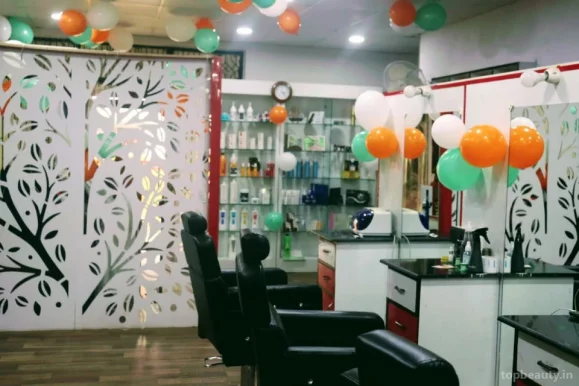 Extreme Looks Unisex Salon, Lucknow - Photo 3