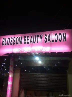 Blossom Beauty Saloon, Lucknow - Photo 1
