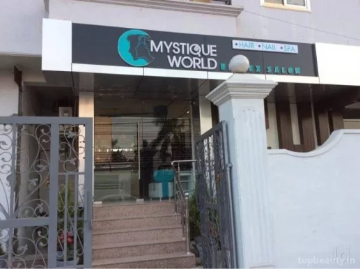 Mystique world unisex salon, Lucknow - Photo 3
