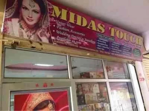 Midas Touch Parlour, Lucknow - Photo 3