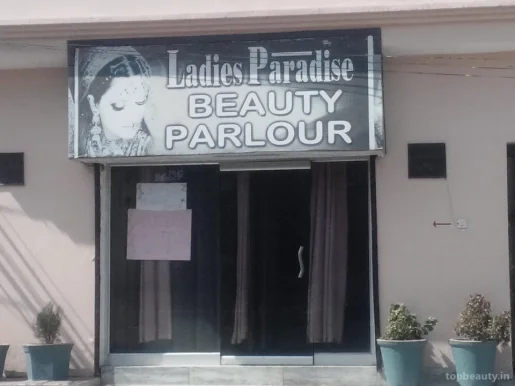 Ladies Paradise and Beauty Parlour, Ludhiana - Photo 2