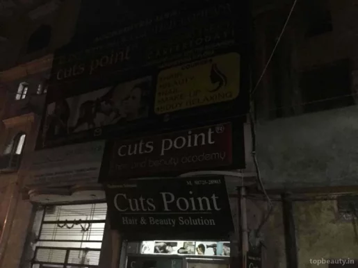 Cuts Point Hair & Beauty Salon, Ludhiana - Photo 2