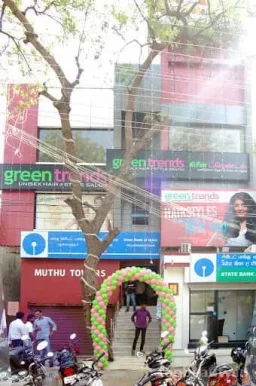 Green Trends Unisex Hair & Style Salon, Madurai - Photo 7