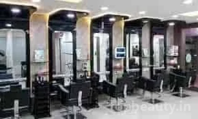Green Trends - Unisex Hair & Style Salon, Madurai - Photo 3