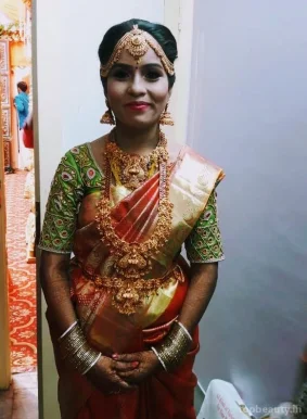 Jeyashri Beauty Parlour and Bridal Makeup Jewel set, Madurai - Photo 3